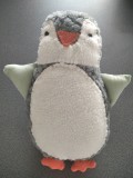 Pinguin din pluș